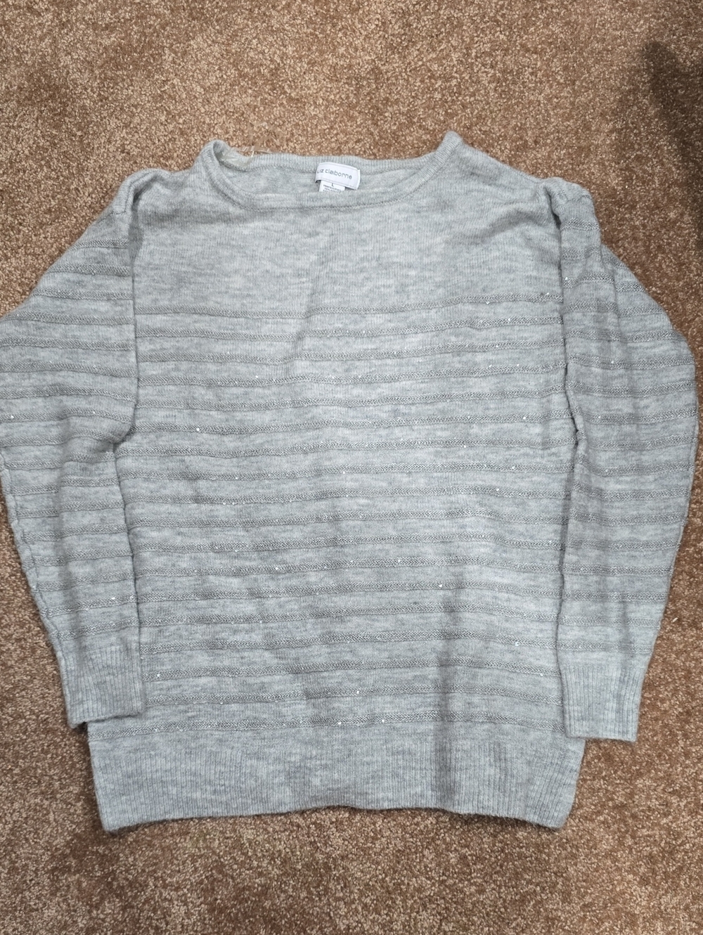 Liz Claiborne Light Gray Crewneck Sweater with Subtle Sparkle
